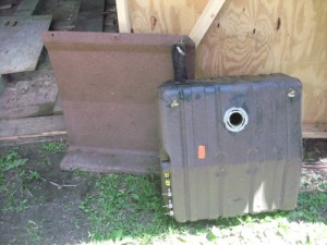 Brand-new poly tank and skidplate