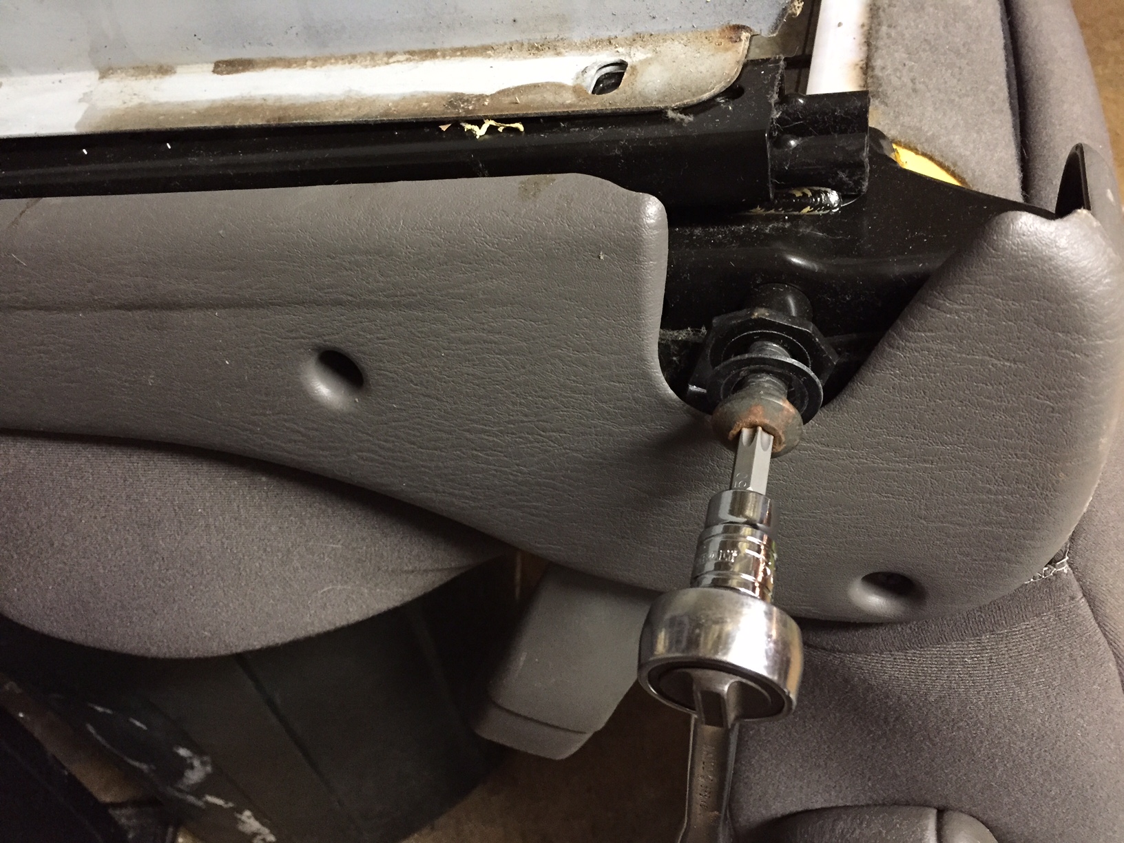 Project PT Cruiser Seats Scout